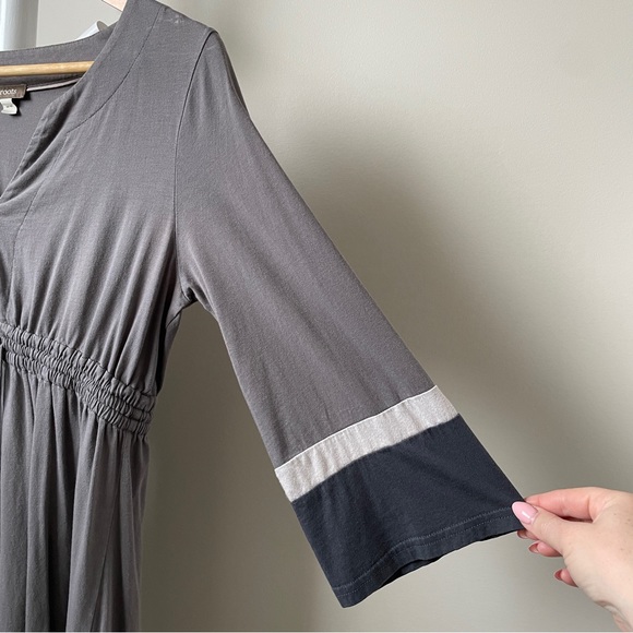 Roots 3/4 Sleeve V-Neck Tunic Medium - Picture 6 of 16